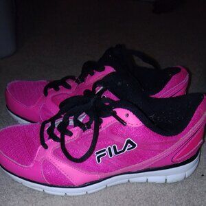 Pink Fila Size 9
